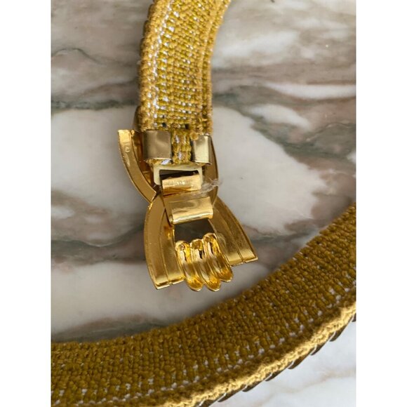 Vintage Gold Mesh Belt Interlocking Clasp Disco Rave Party Glam - Picture 4 of 5